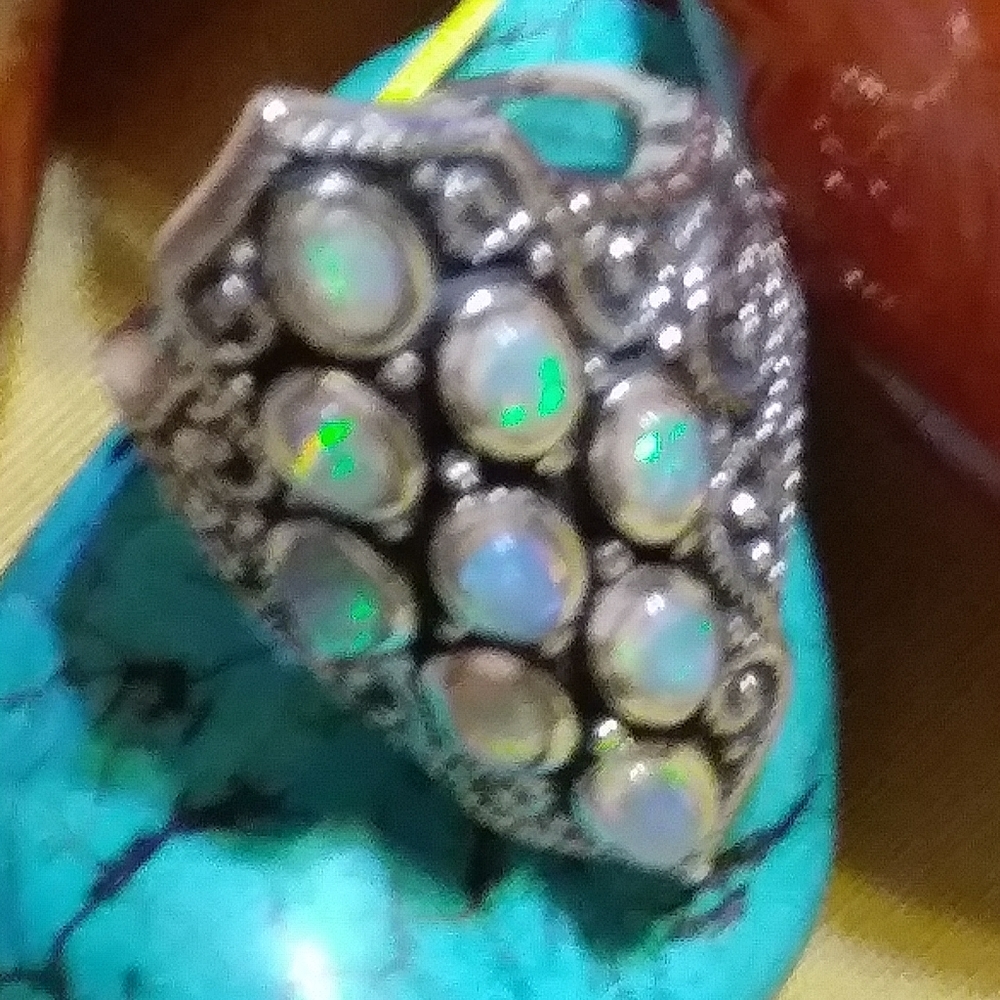 NWT-*ETHIOPIAN OPAL STERLING RING SIZE. 6